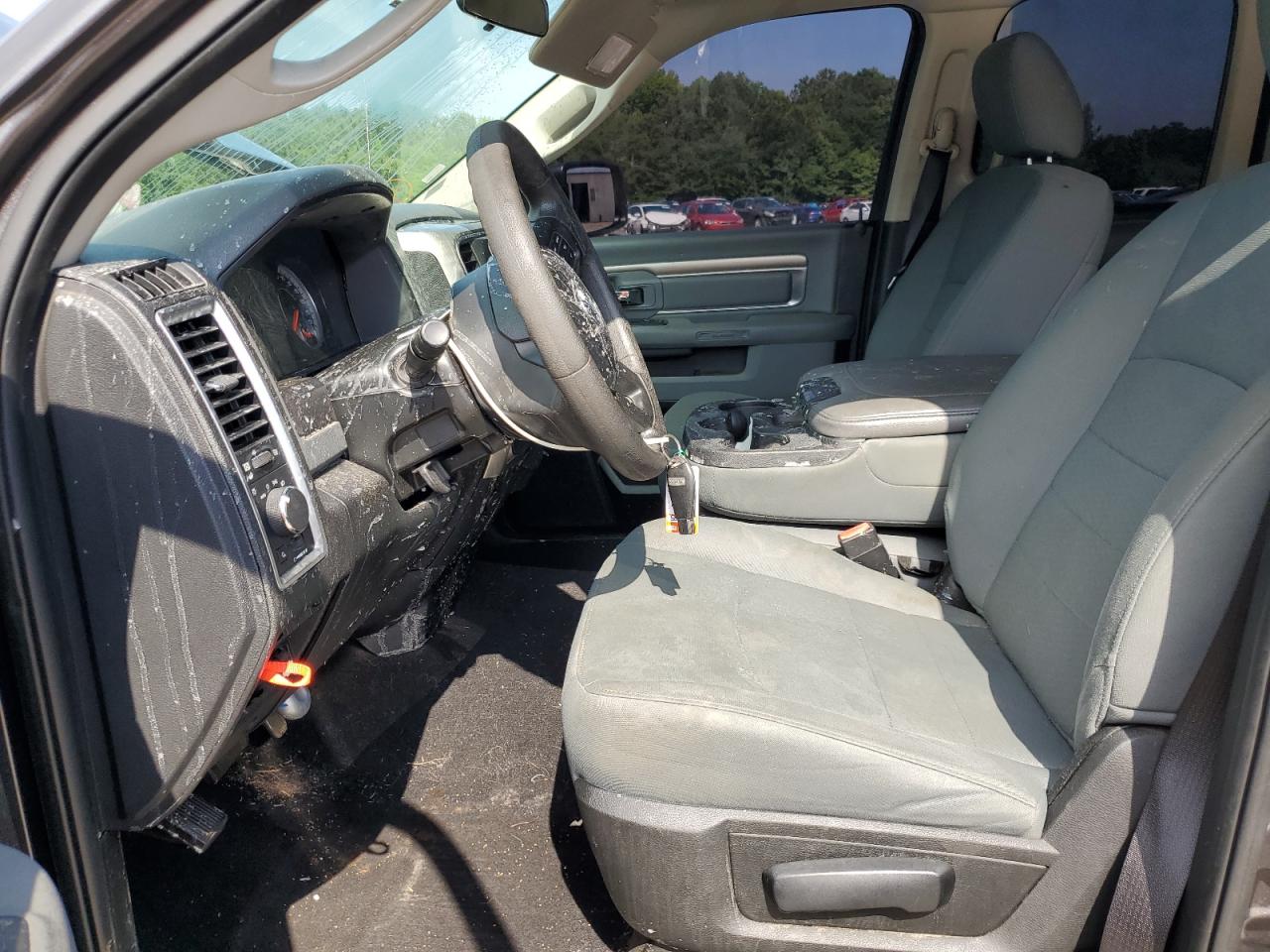 1C6RR6GG7HS775325 2017 Ram 1500 Slt