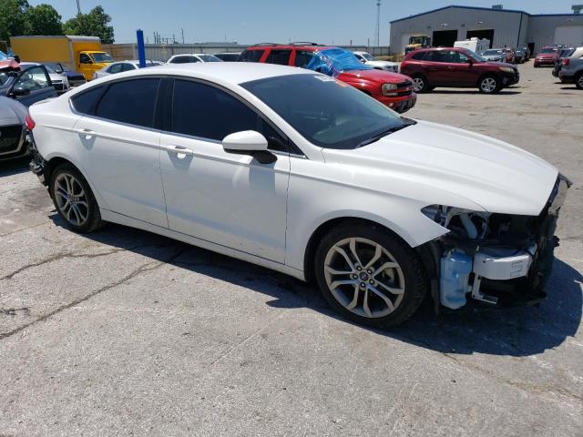 VIN 3FA6P0T97HR296541 2017 Ford Fusion, SE no.4