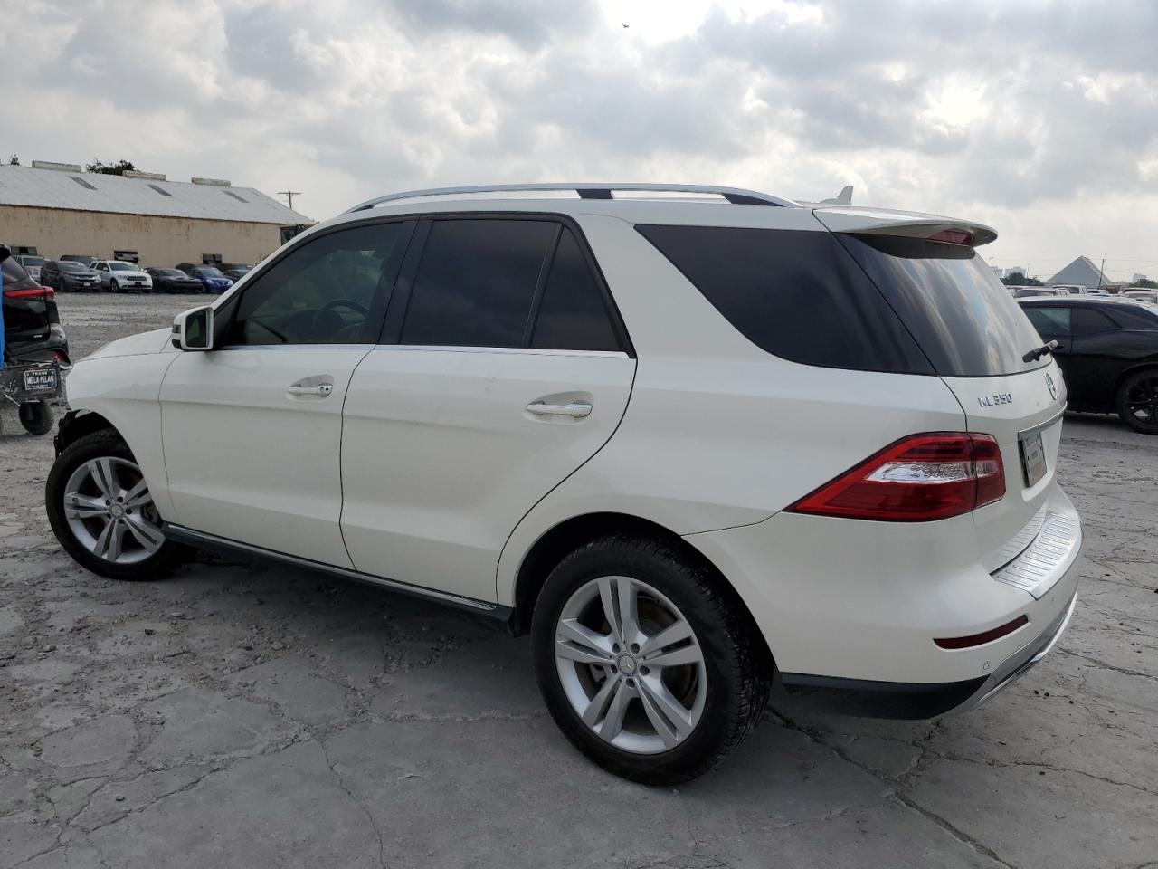 4JGDA5HB8DA187467 2013 Mercedes-Benz Ml 350 4Matic