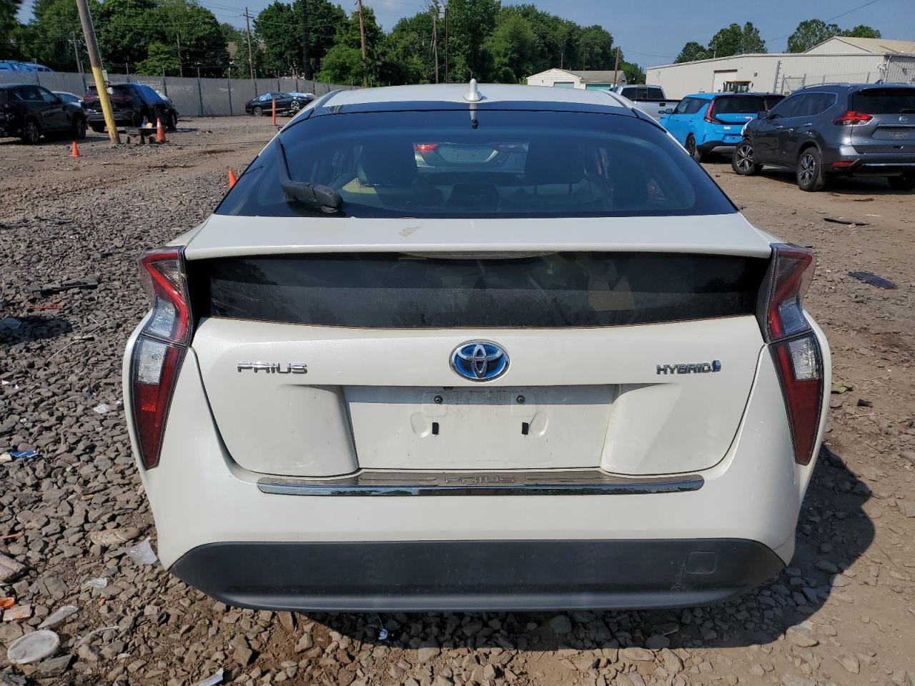 JTDKARFU0G3006006 2016 Toyota Prius