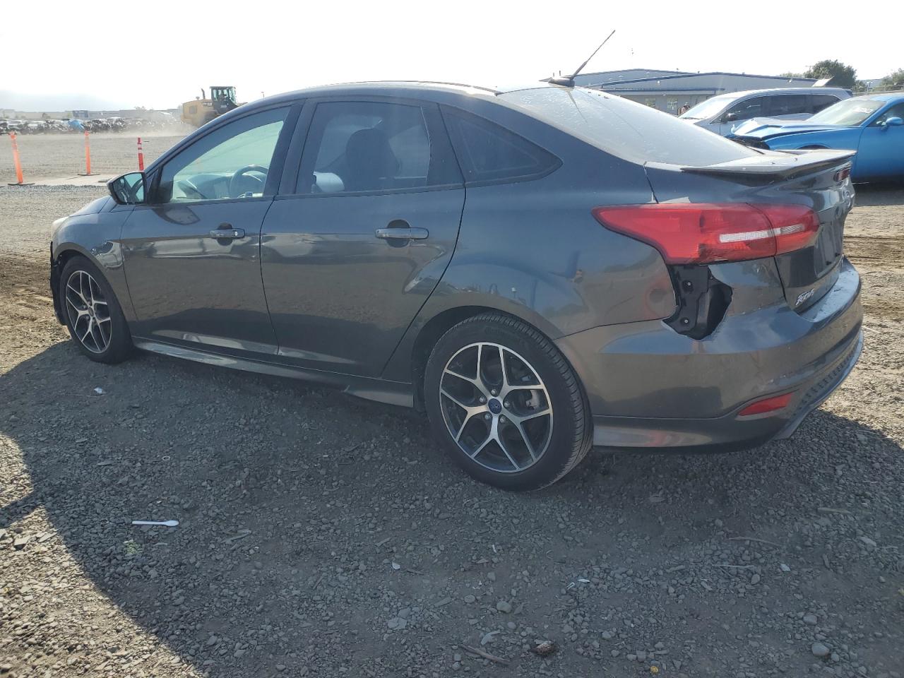 2015 Ford Focus Se vin: 1FADP3FE4FL300431