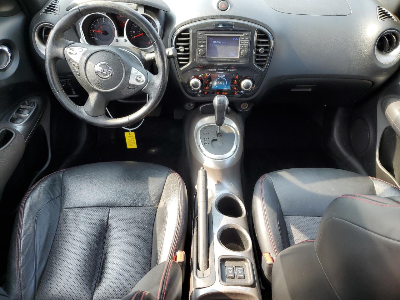 JN8AF5MV2BT022318 2011 Nissan Juke S