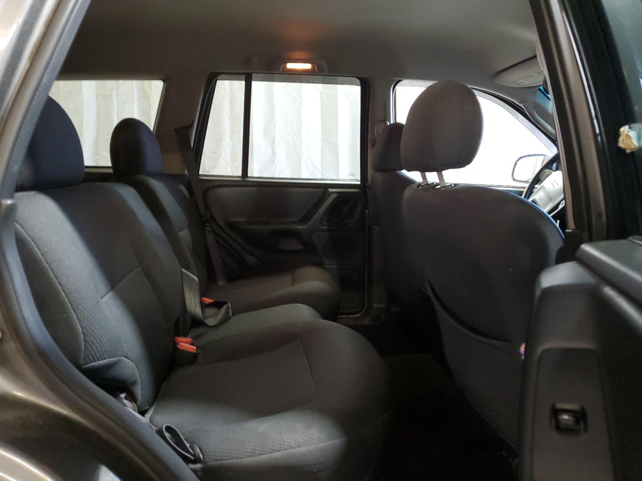 1J4GW48S74C171935 2004 Jeep Grand Cherokee Laredo