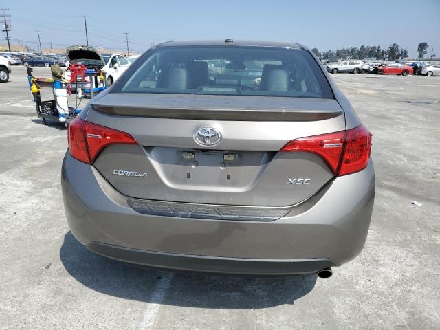 2018 Toyota Corolla L VIN: 5YFBURHE0JP752158 Lot: 57745164