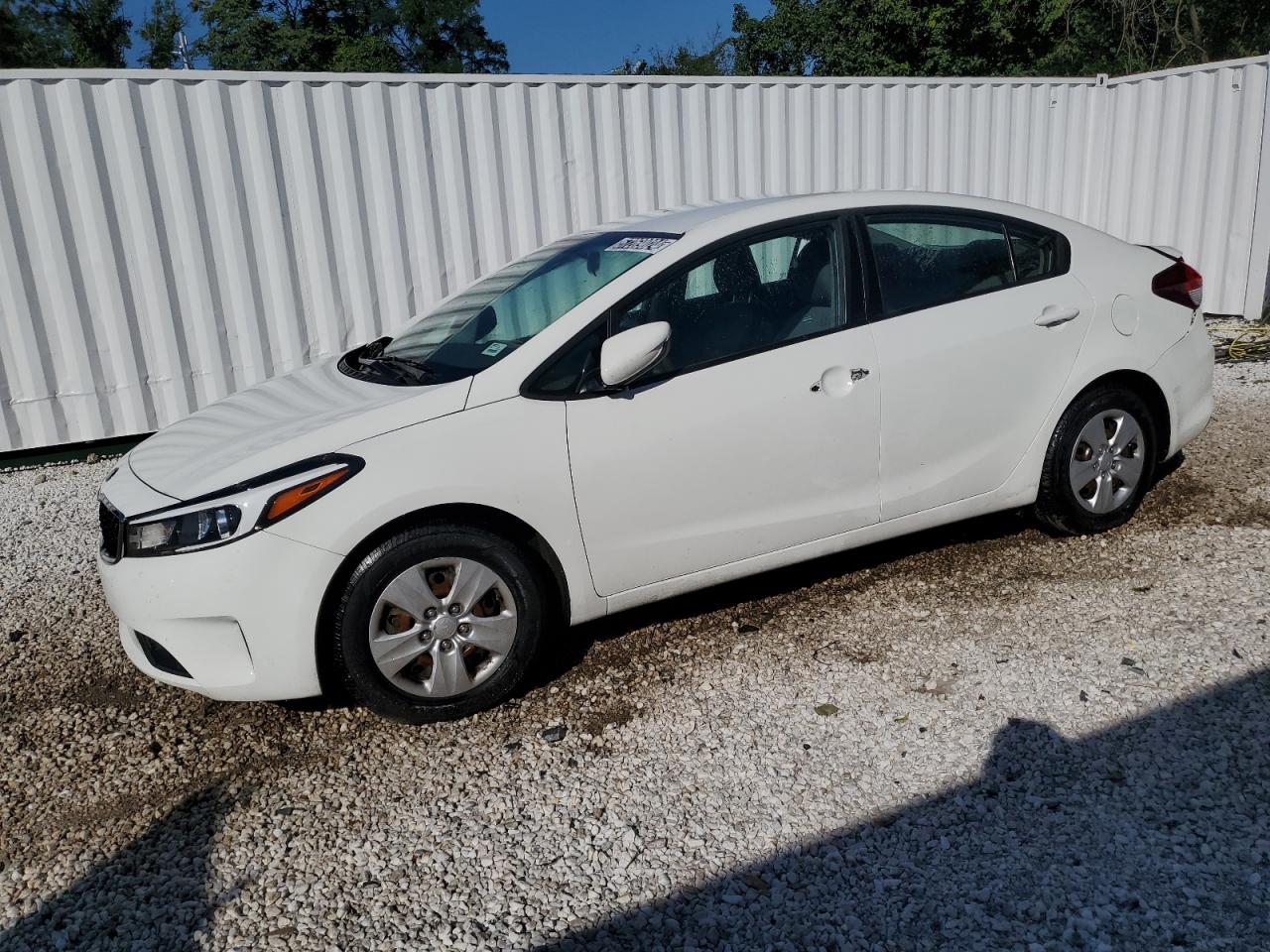 3KPFK4A75JE219973 2018 Kia Forte Lx