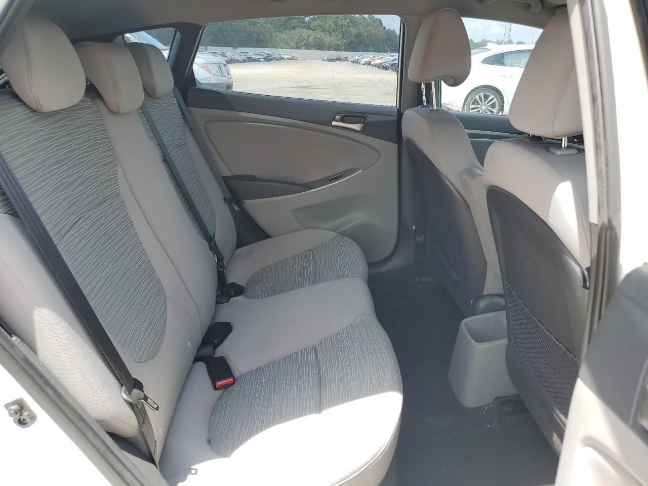 KMHCT5AE3GU252769 2016 Hyundai Accent Se