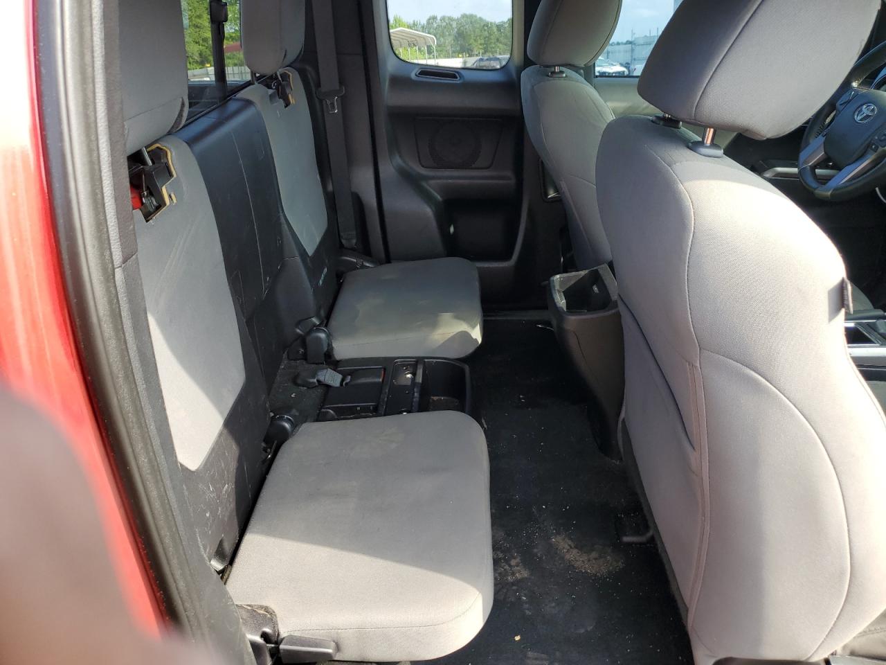 5TFRZ5CN6GX002368 2016 Toyota Tacoma Access Cab