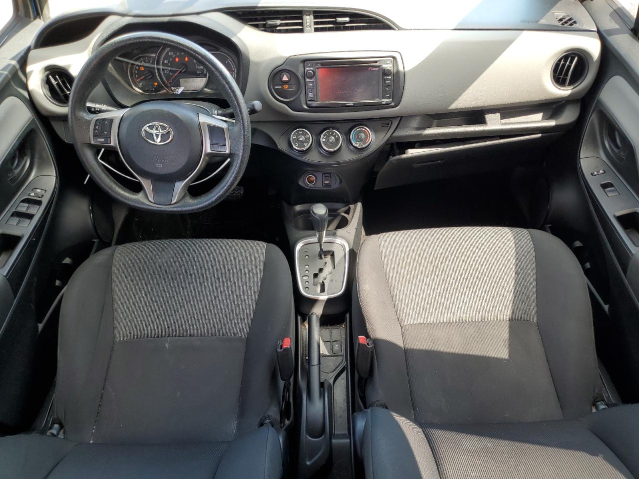 VNKKTUD34HA075695 2017 Toyota Yaris L