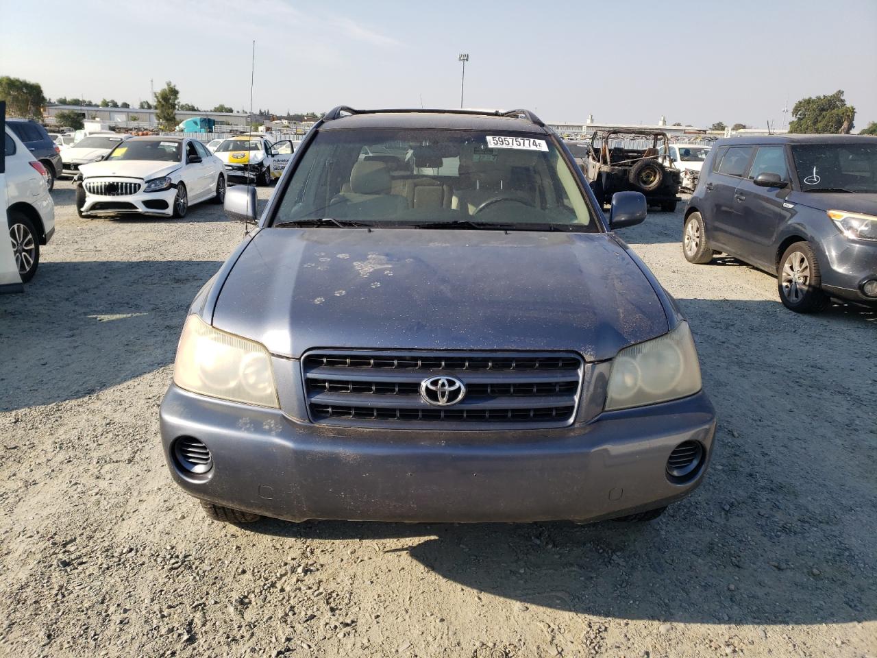 JTEGF21A420067747 2002 Toyota Highlander Limited