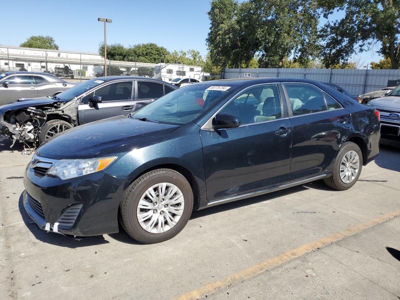 2014 Toyota Camry L vin: 4T1BF1FK3EU413189