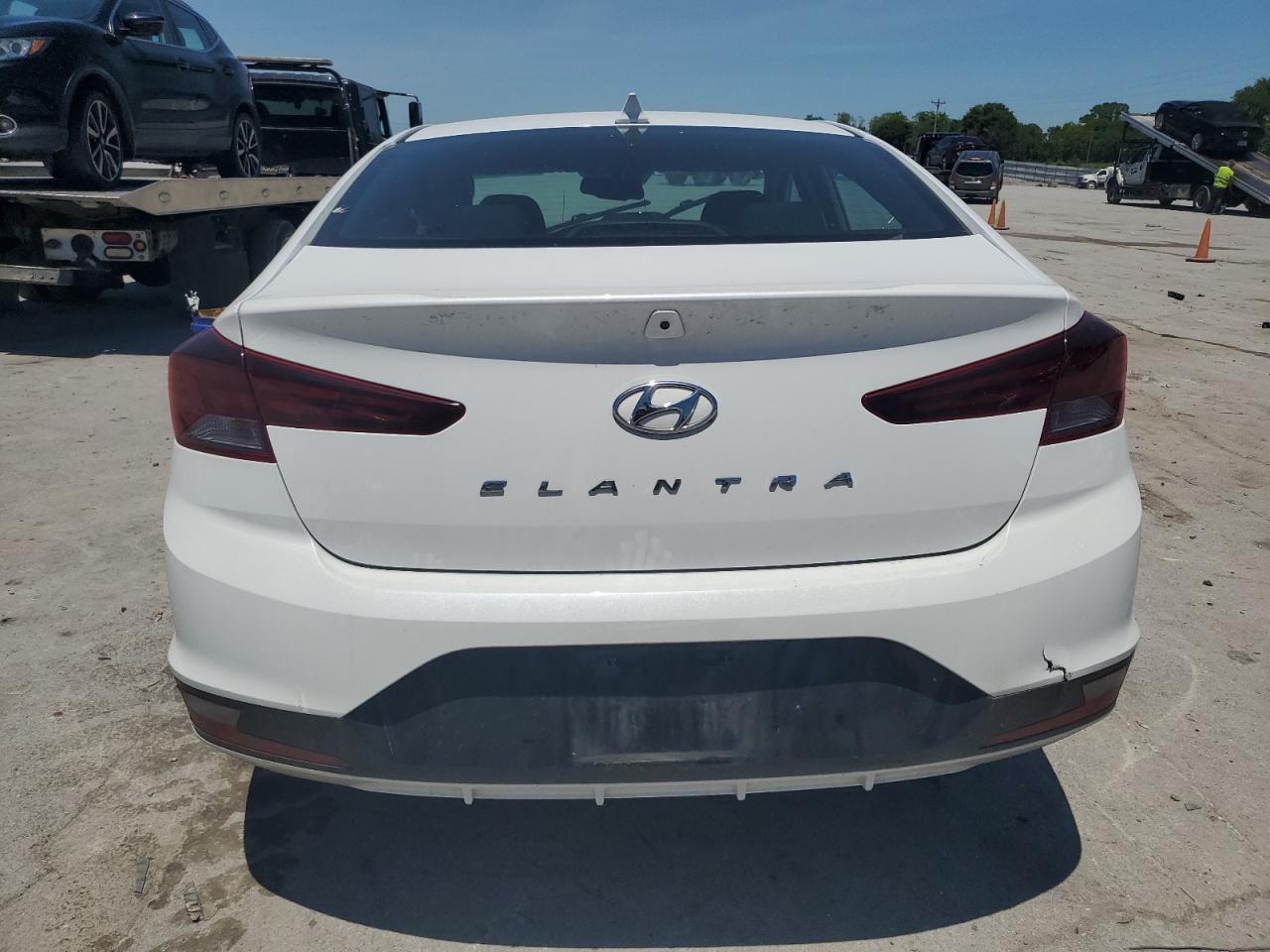 5NPD84LF6KH495974 2019 Hyundai Elantra Sel