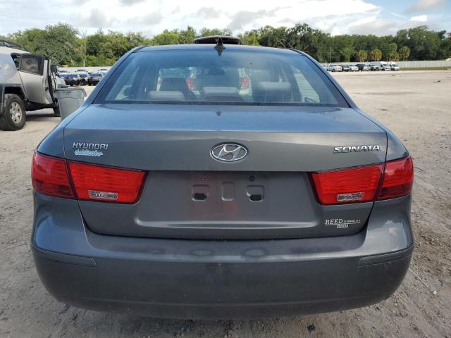 2010 Hyundai Sonata - Image 6