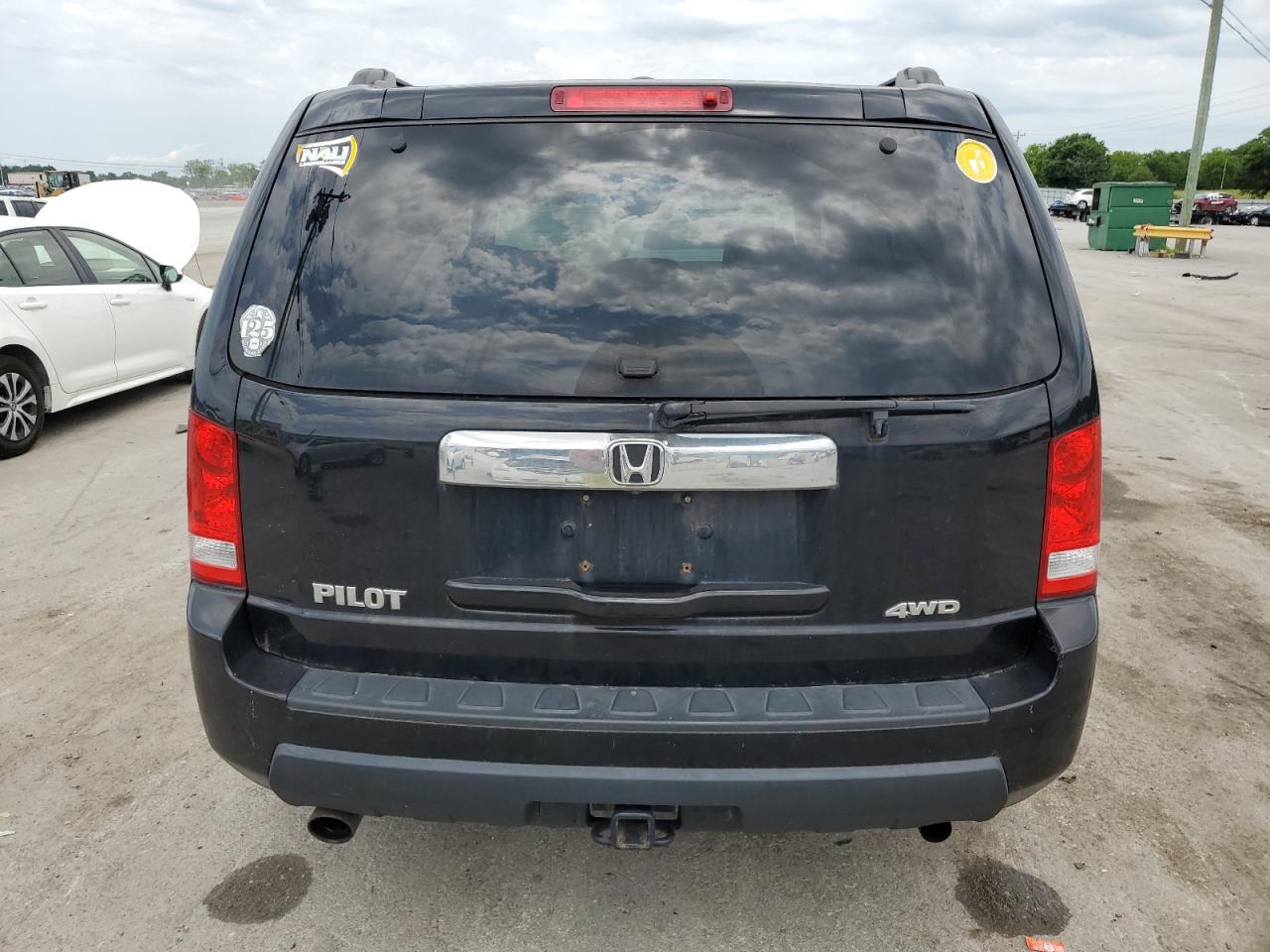 5FNYF4H78BB102256 2011 Honda Pilot Exln