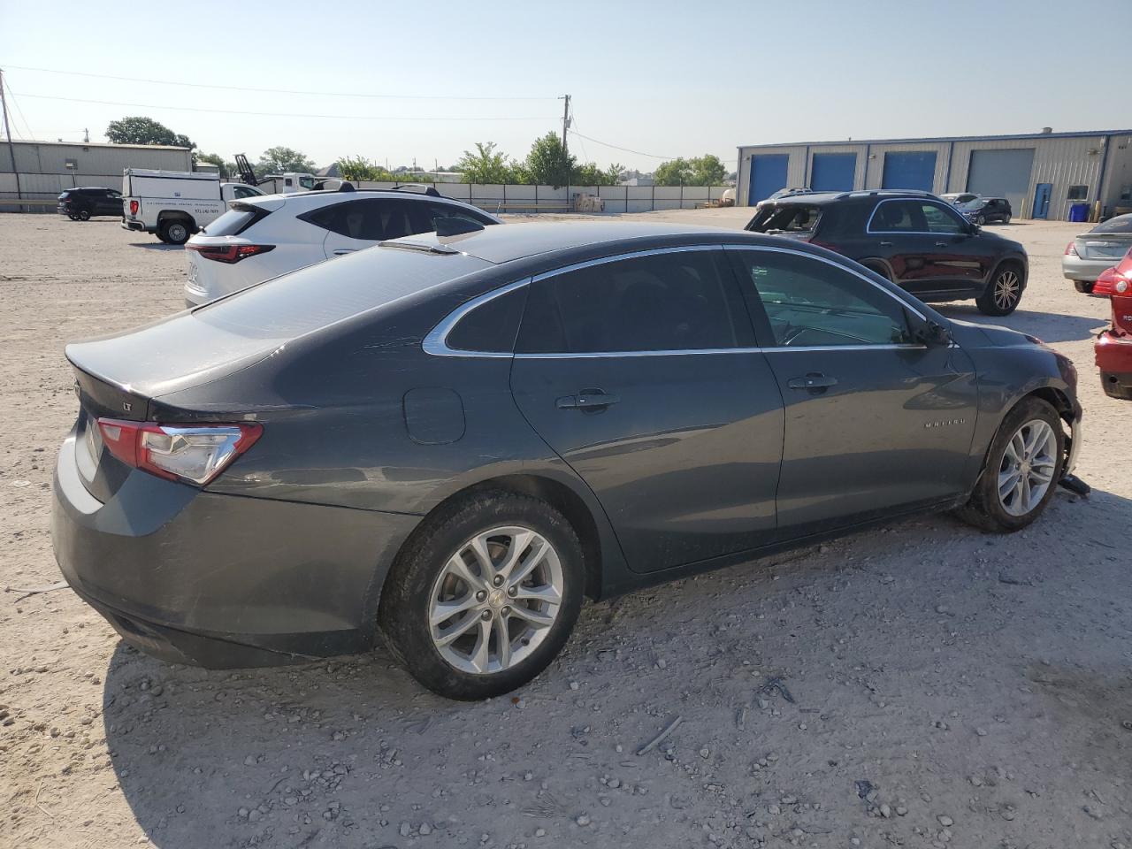 1G1ZD5STXJF161012 2018 Chevrolet Malibu Lt