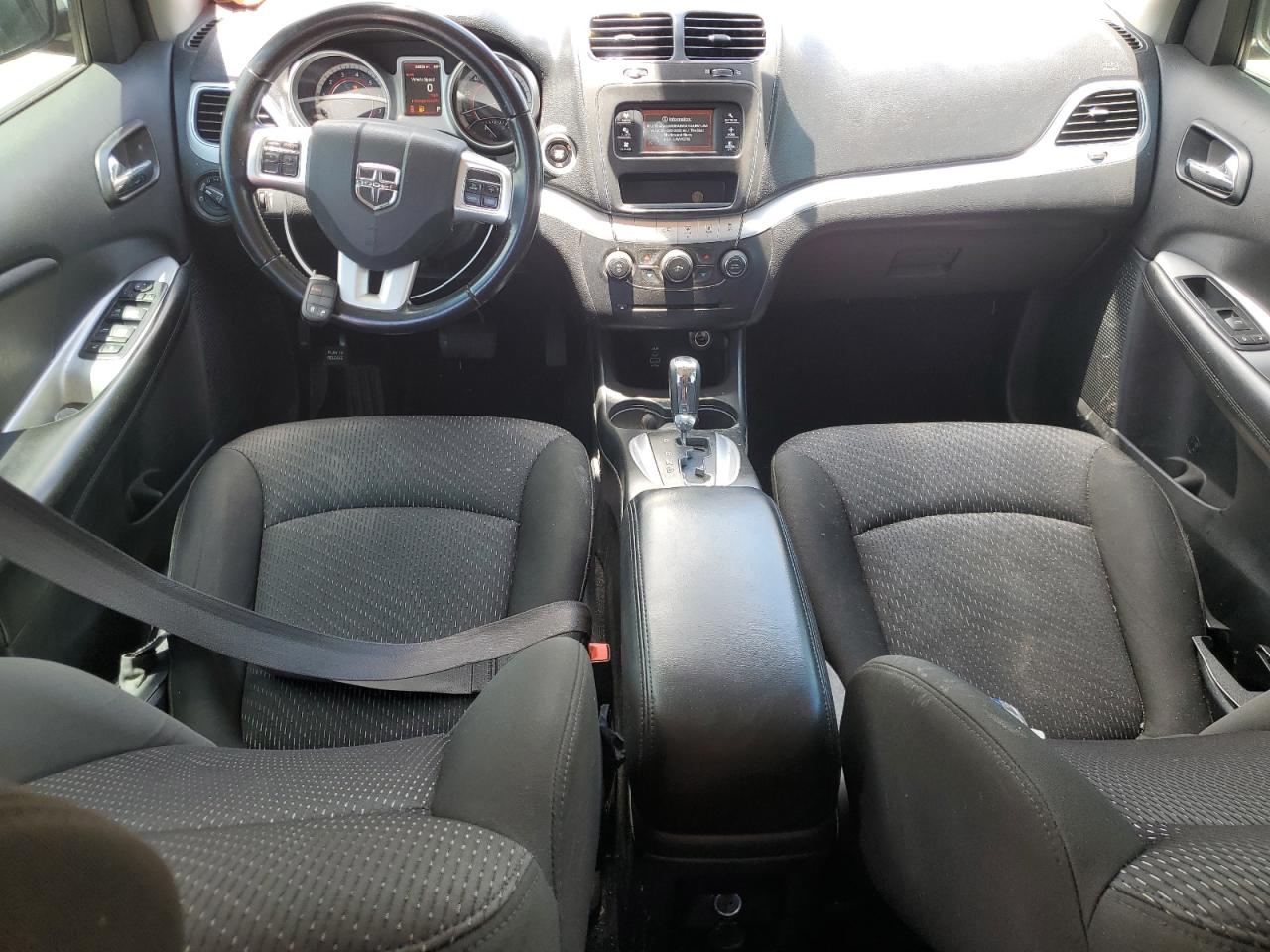 3C4PDCBB2KT844968 2019 Dodge Journey Se