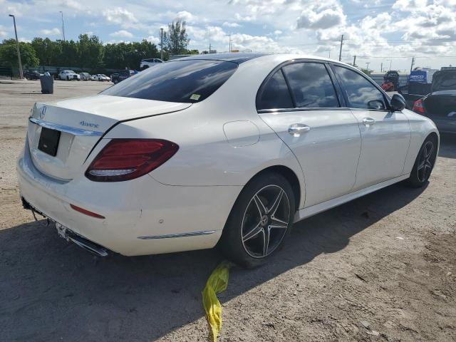 VIN WDDZF4JB0KA519792 2019 Mercedes-Benz E-Class, 300 no.3