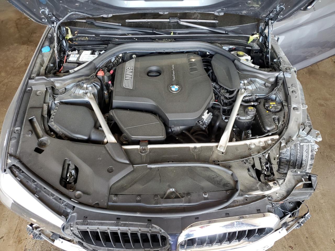 WBAJA7C58KWW25292 2019 BMW 530 Xi