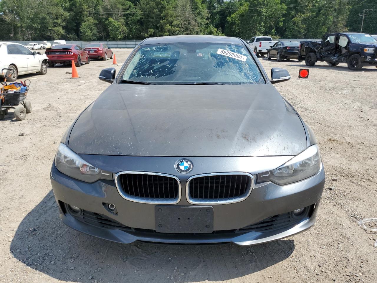 2013 BMW 328 Xi Sulev vin: WBA3B5C53DF590108