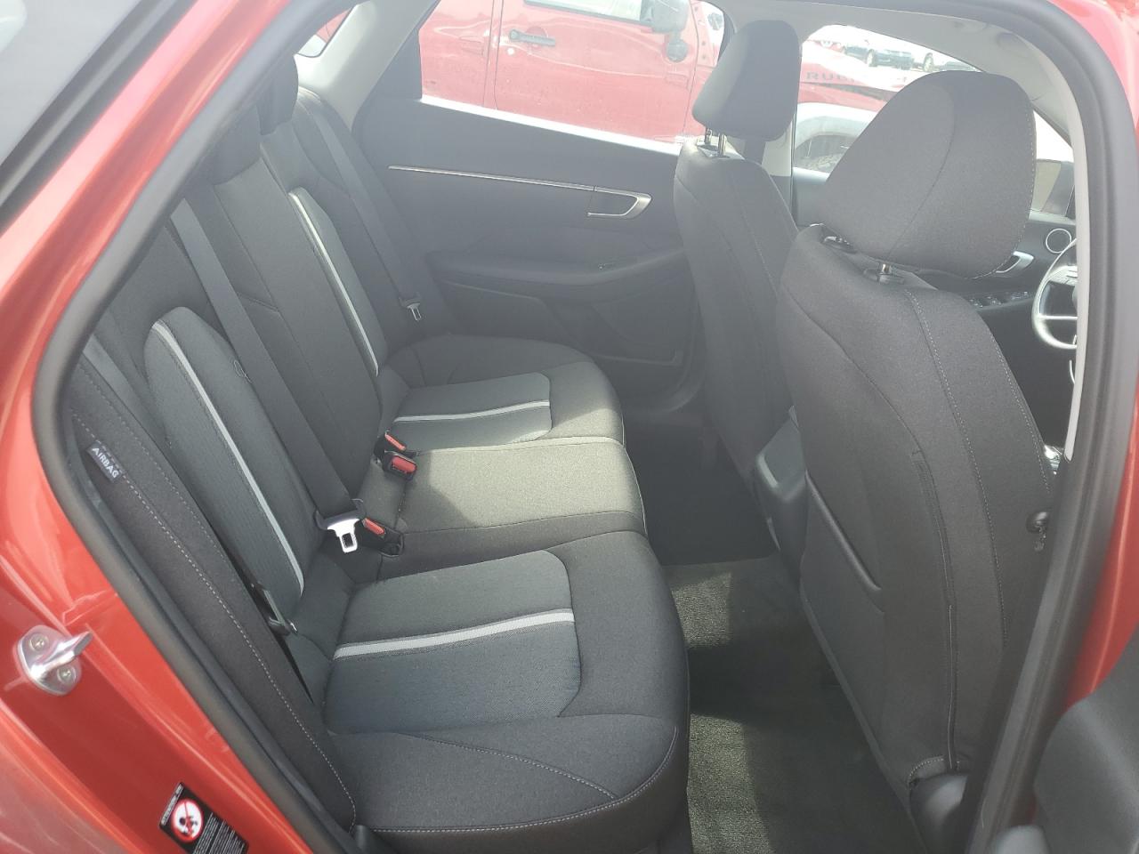 5NPEG4JAXNH145623 2022 Hyundai Sonata Se