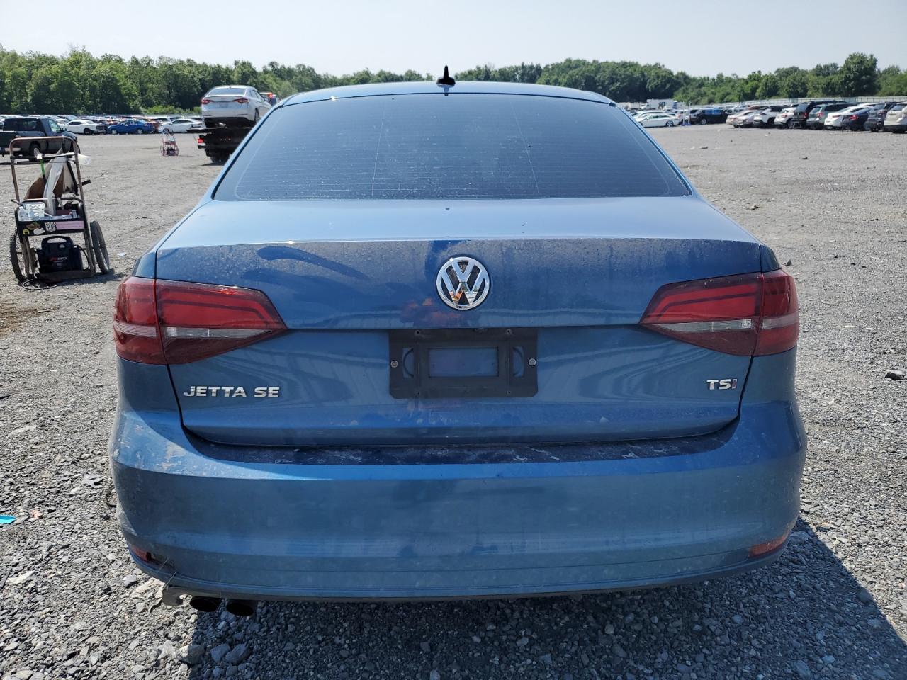 3VWB67AJ2HM367799 2017 Volkswagen Jetta Se