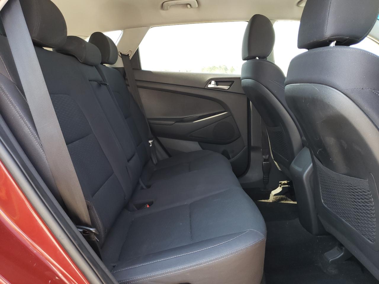 KM8J23A48KU913565 2019 Hyundai Tucson Se