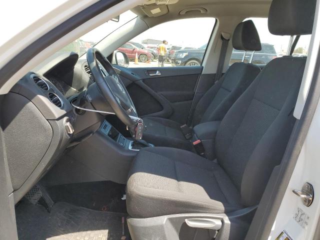 2017 Volkswagen Tiguan S VIN: WVGBV7AX4HK048112 Lot: 60103474