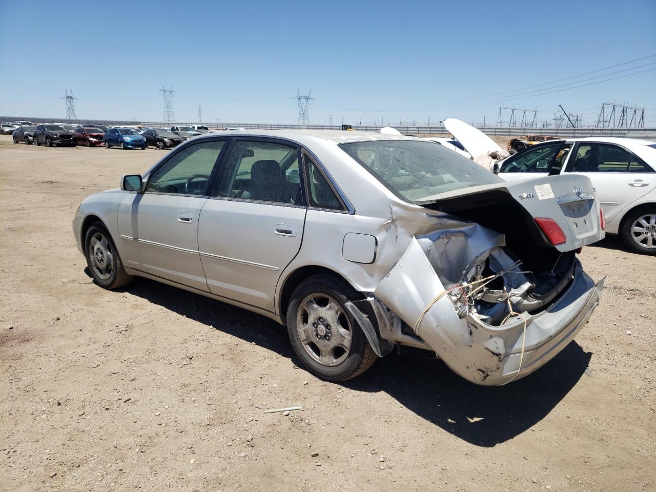 Lot #2679719078 2003 TOYOTA AVALON XL