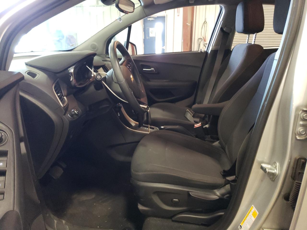 3GNCJKSB0KL374531 2019 Chevrolet Trax Ls