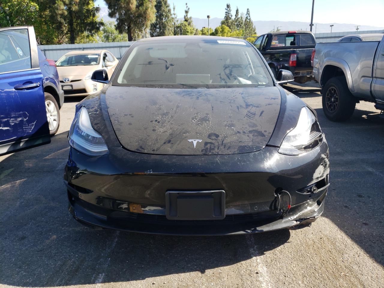 2018 Tesla Model 3 vin: 5YJ3E1EA3JF176274