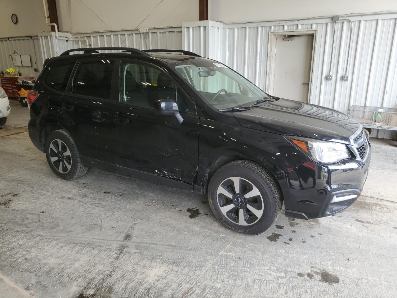 JF2SJAGC3HH587143 2017 Subaru Forester 2.5I Premium