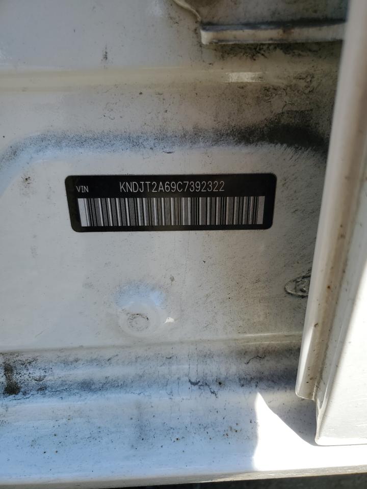 KNDJT2A69C7392322 2012 Kia Soul +