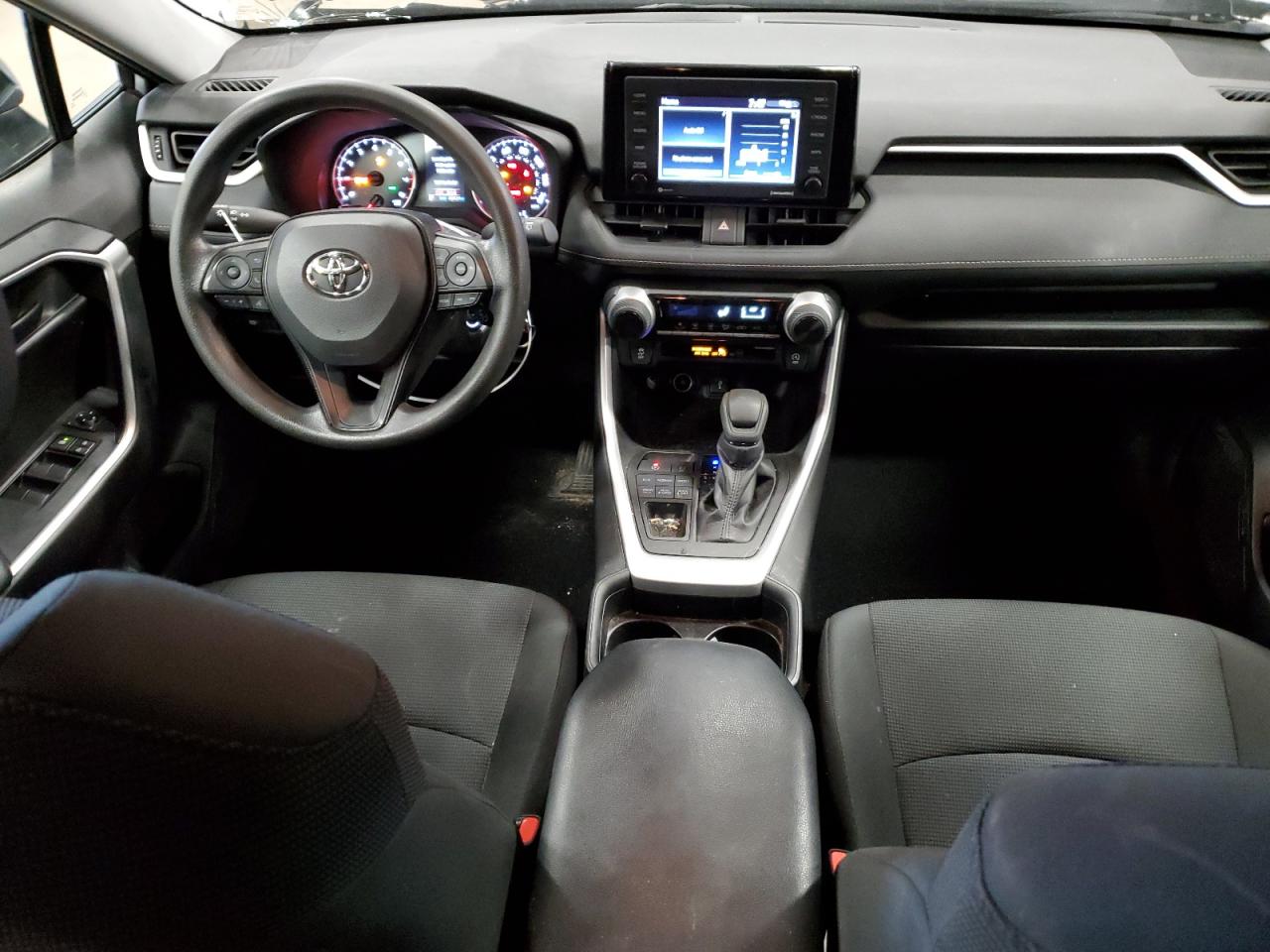 2T3G1RFV7MC178252 2021 Toyota Rav4 Le