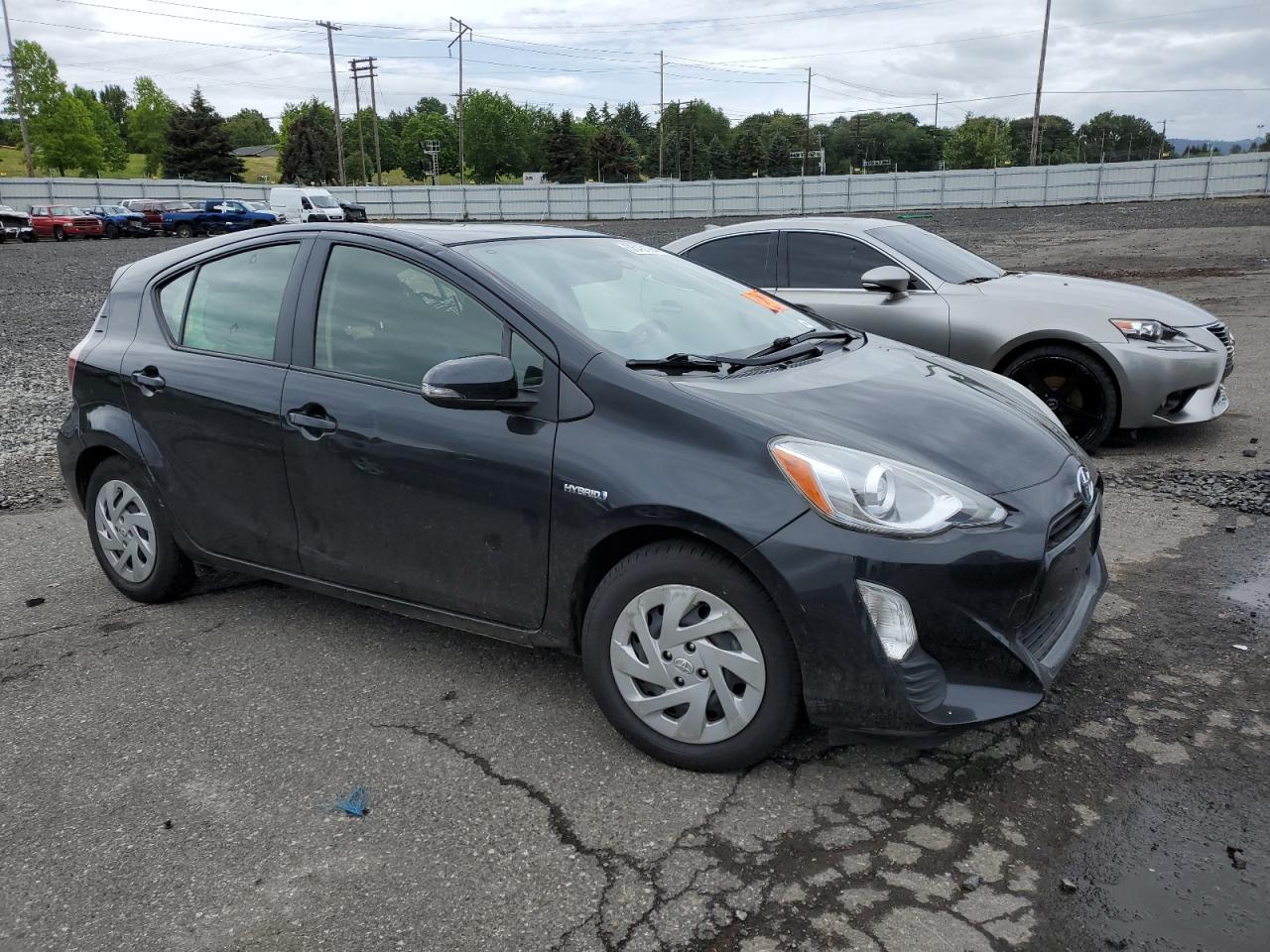 JTDKDTB34G1122144 2016 Toyota Prius C