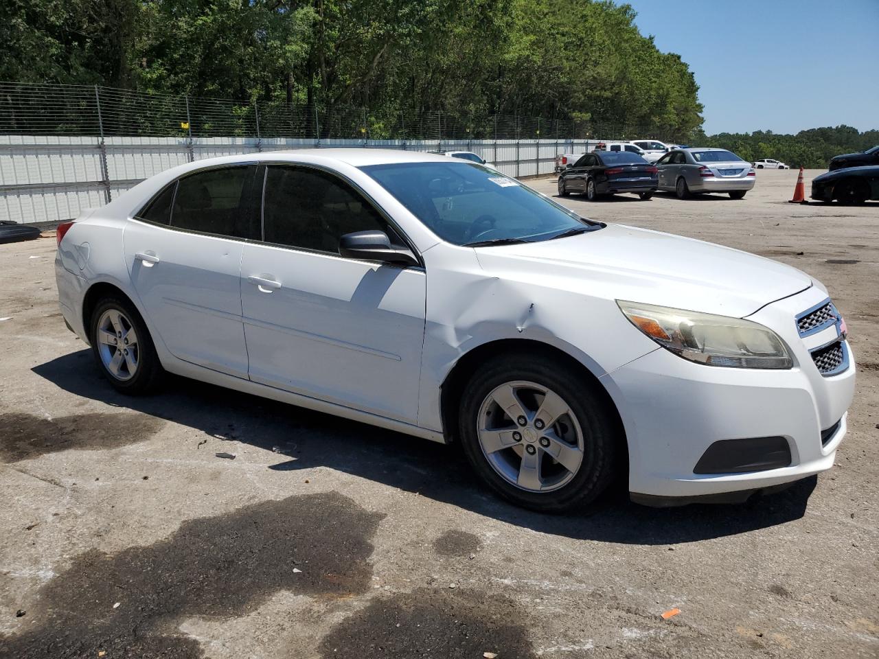 2013 Chevrolet Malibu Ls vin: 1G11B5SA9DF351003