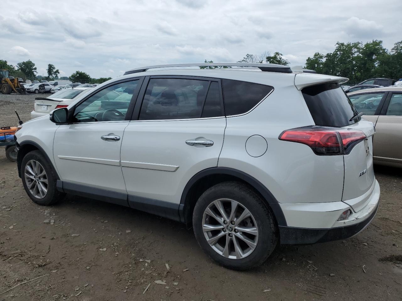 2T3DFREV8HW584972 2017 Toyota Rav4 Limited