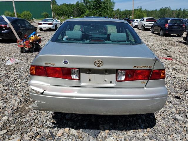 2000 Toyota Camry Le VIN: 4T1BF22K9YU102849 Lot: 58745124