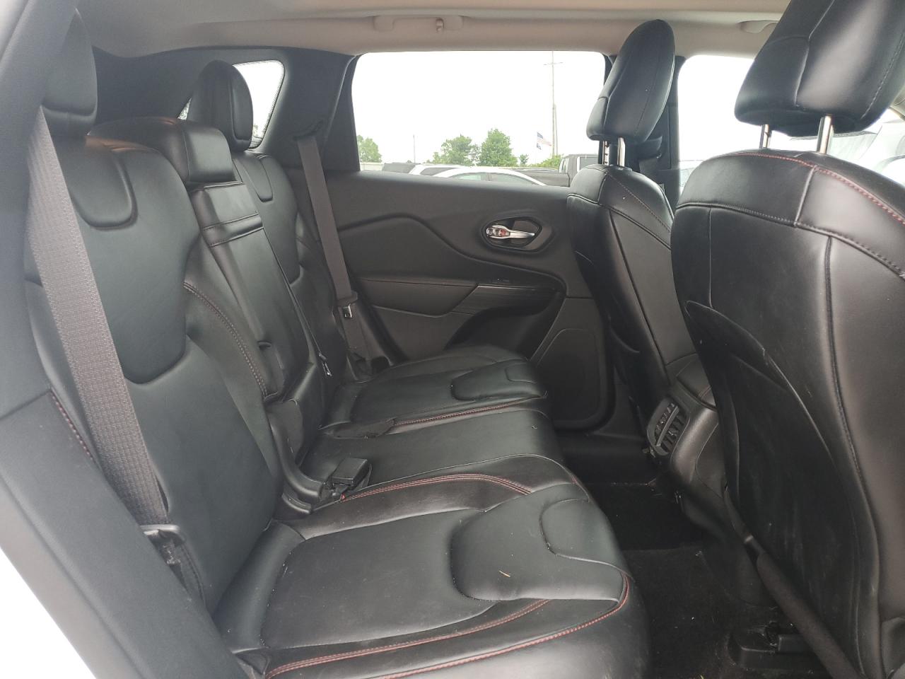 1C4PJMBS4EW257930 2014 Jeep Cherokee Trailhawk