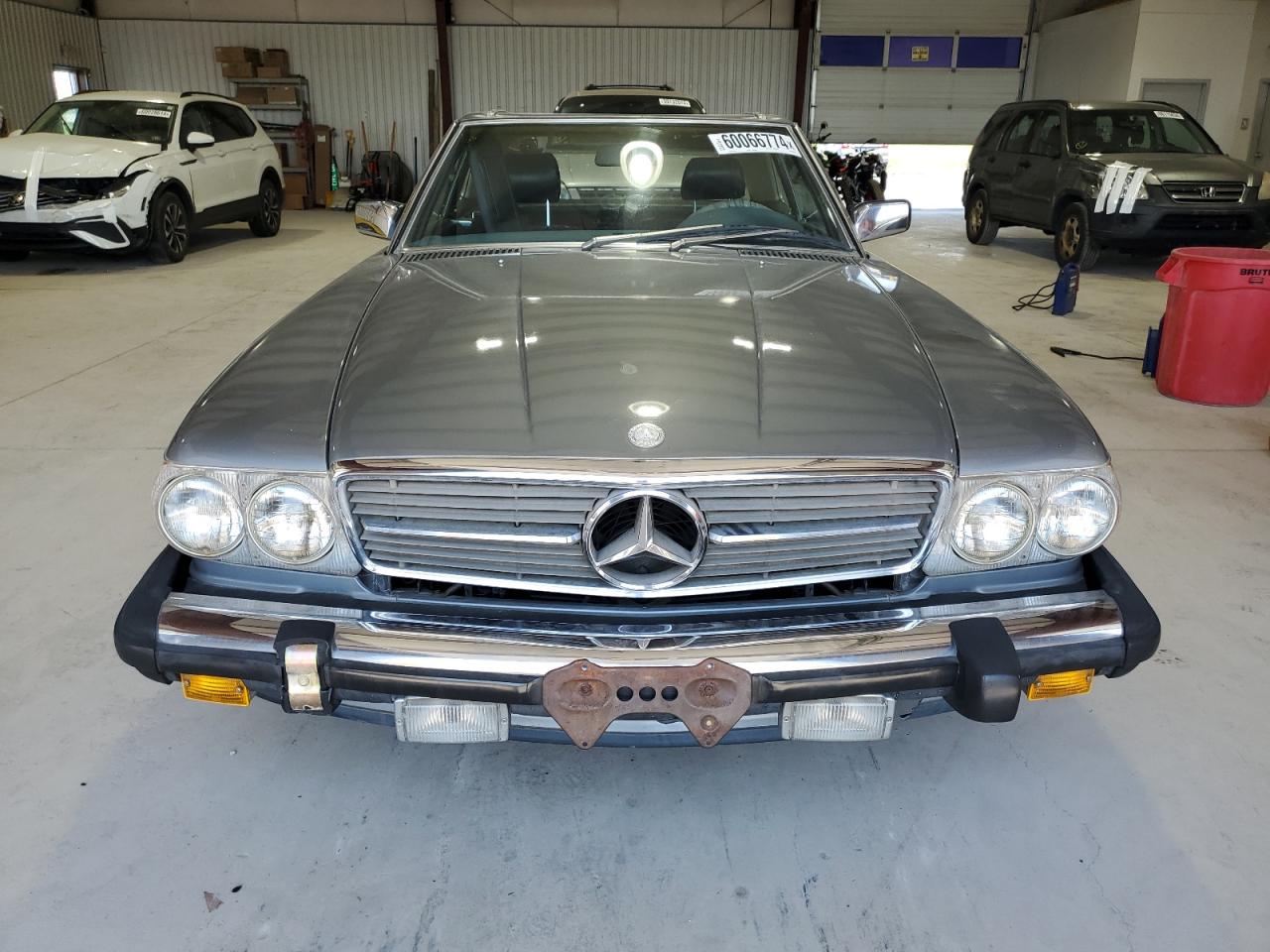 WDBBA48D6HA066786 1987 Mercedes-Benz 560 Sl