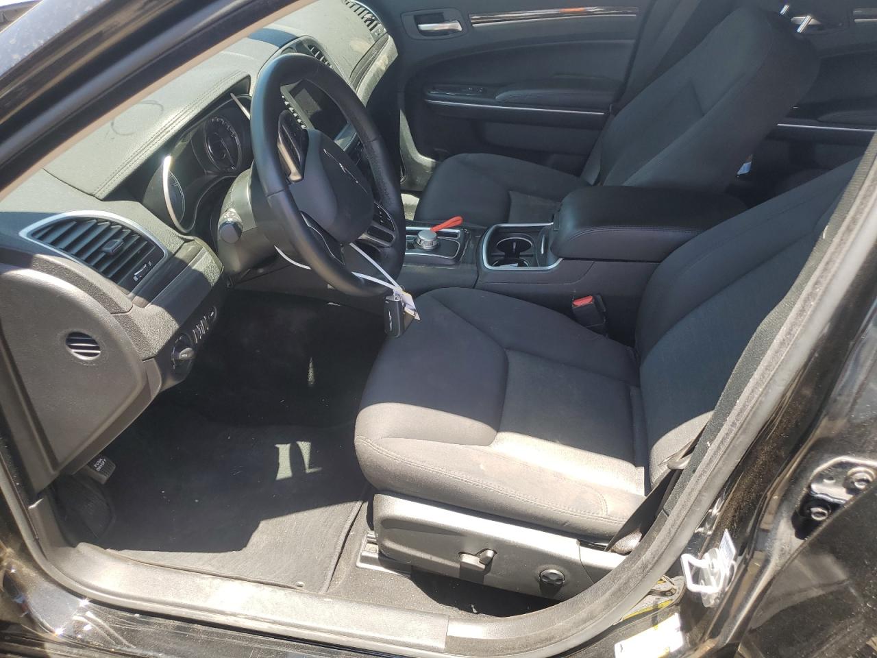 2C3CCAAG7MH563042 2021 Chrysler 300 Touring