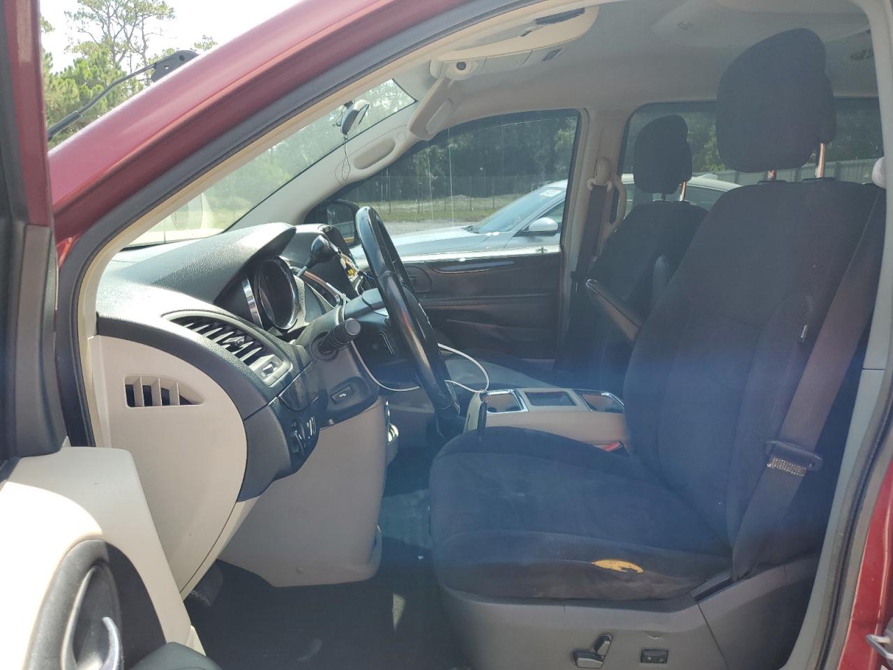 2D4RN5DG4BR650832 2011 Dodge Grand Caravan Crew