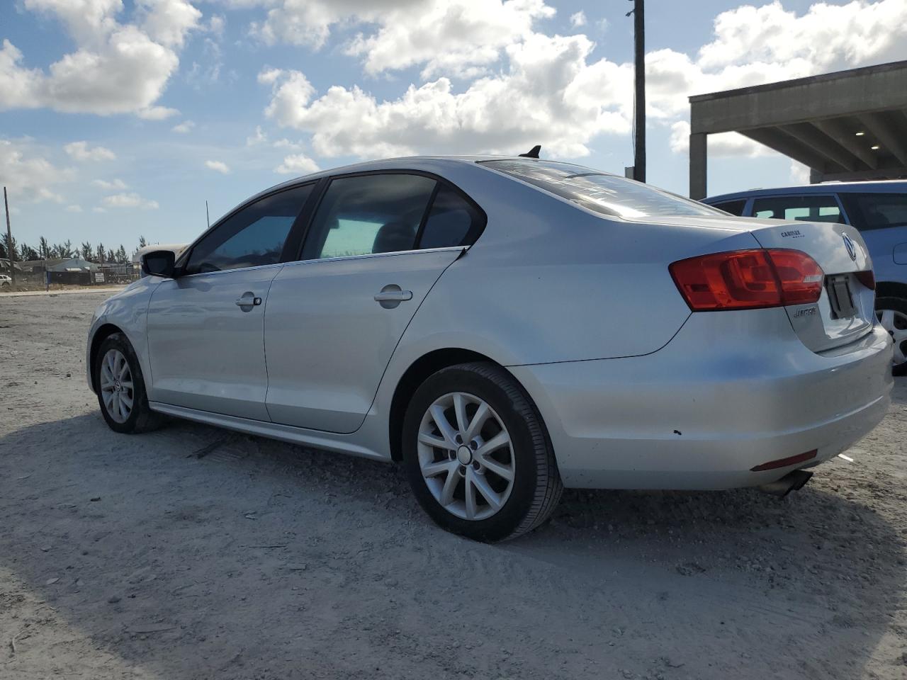 3VWD07AJ7EM209500 2014 Volkswagen Jetta Se