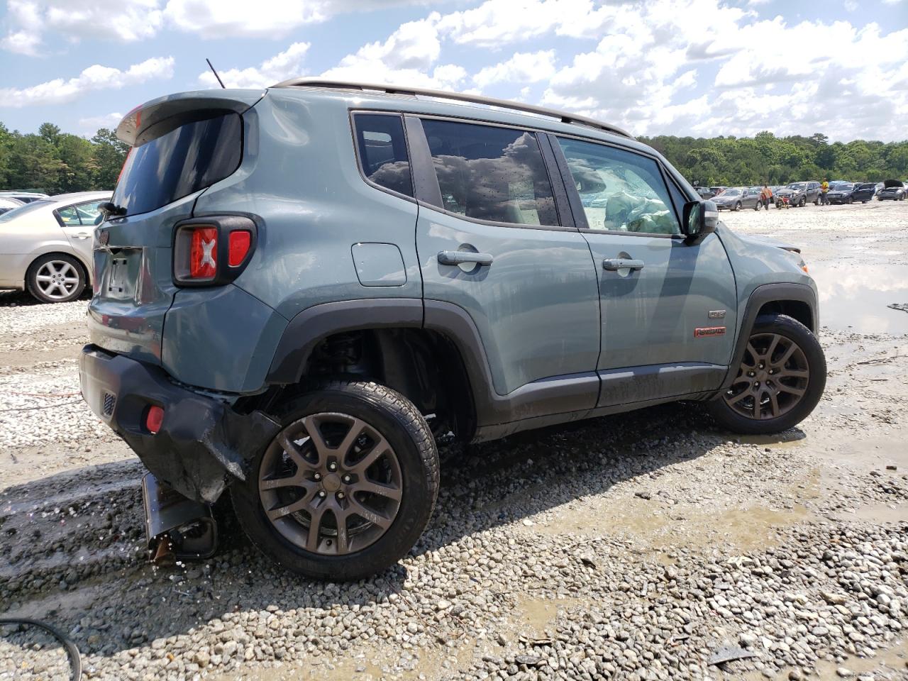 ZACCJBBT8GPD62773 2016 Jeep Renegade Latitude