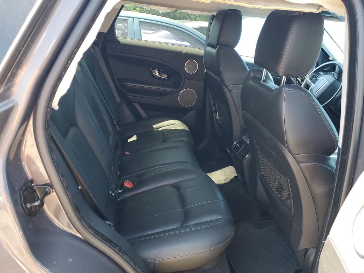 SALVP2BG7GH083728 2016 Land Rover Range Rover Evoque Se