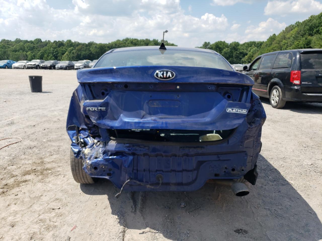 3KPF24AD3KE123525 2019 Kia Forte Fe