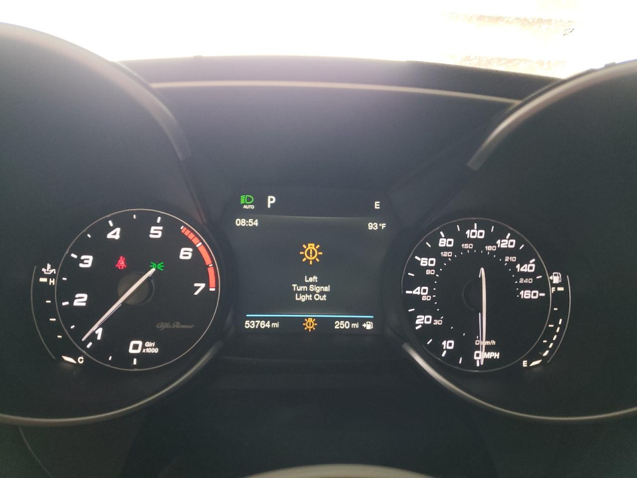 ZARFAMBN2K7621912 2019 Alfa Romeo Giulia Ti