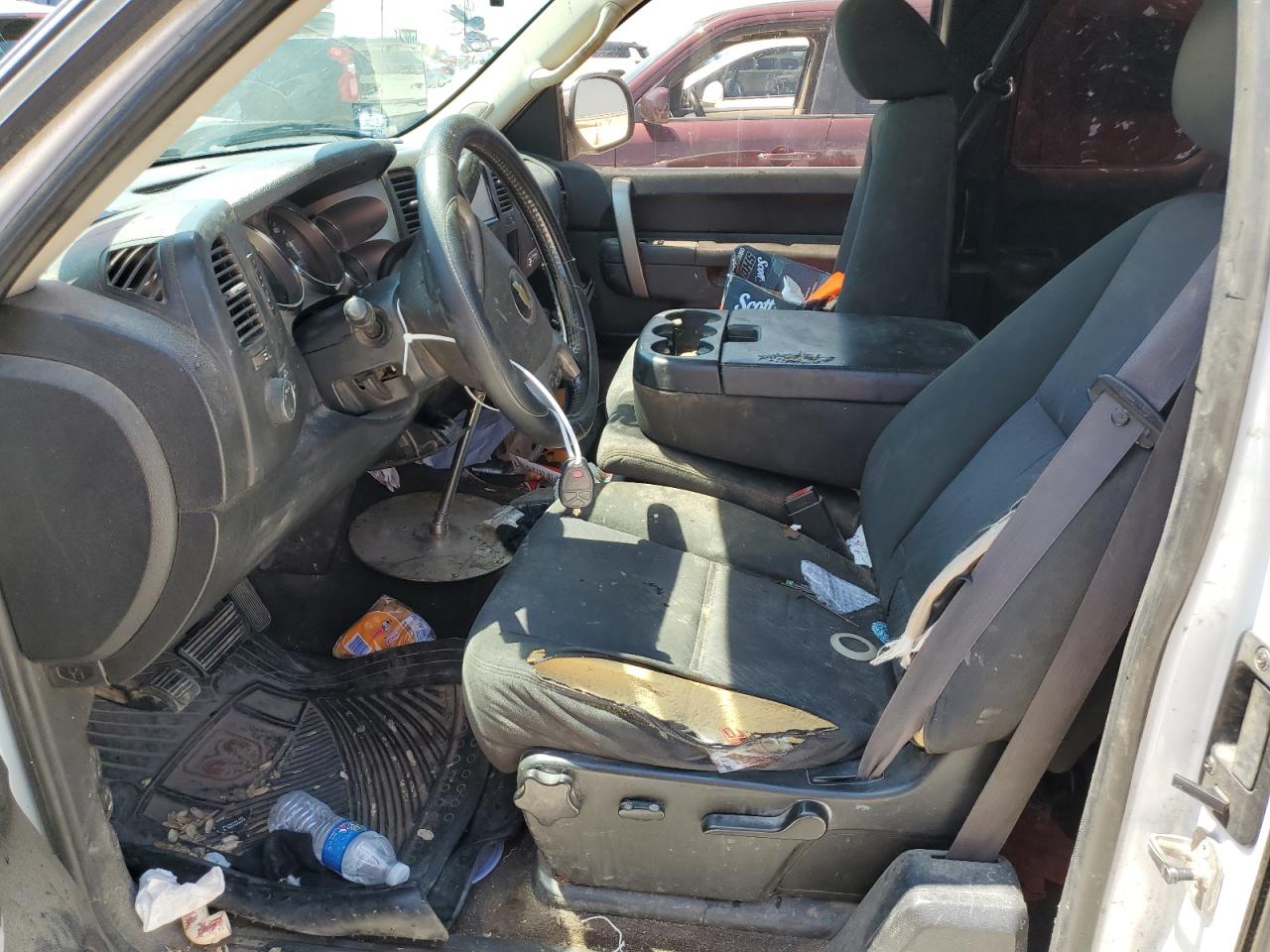 1GCRCSE01BZ299435 2011 Chevrolet Silverado C1500 Lt