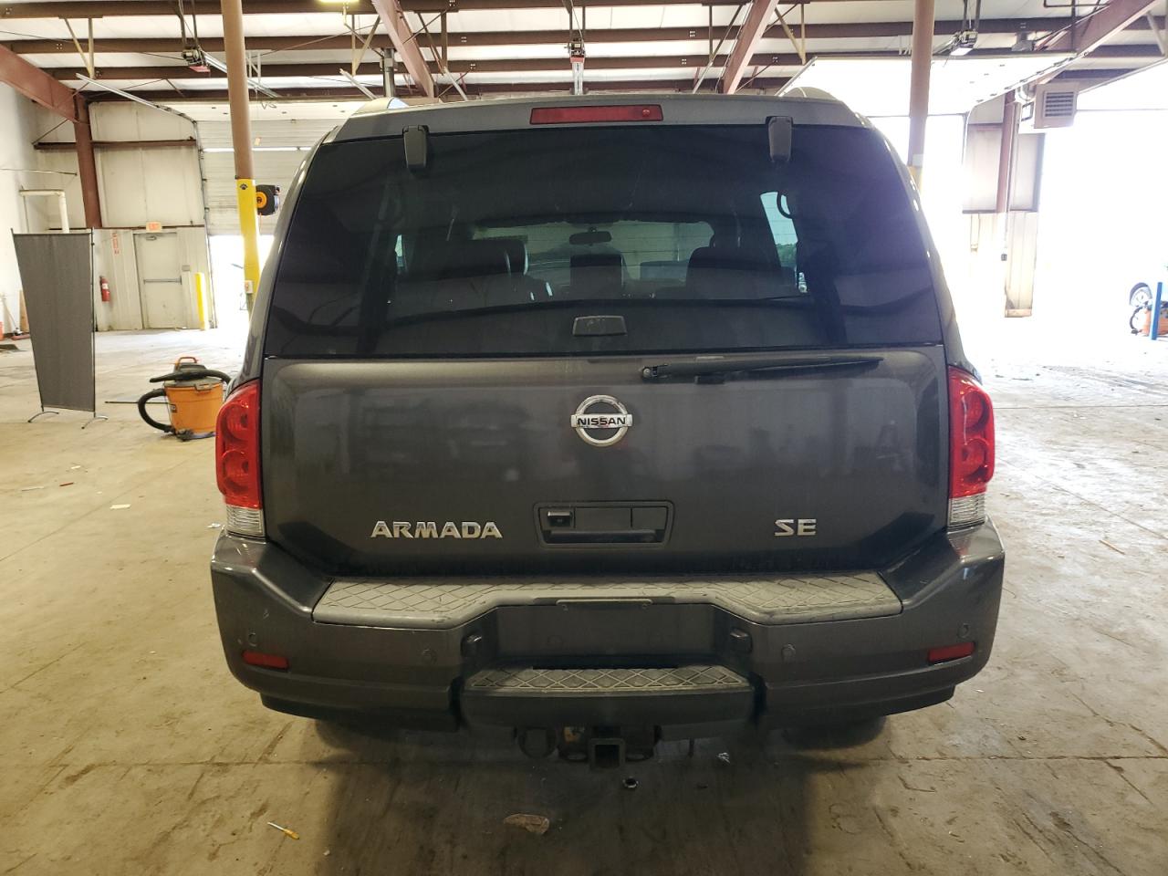 5N1AA0NC3AN613721 2010 Nissan Armada Se