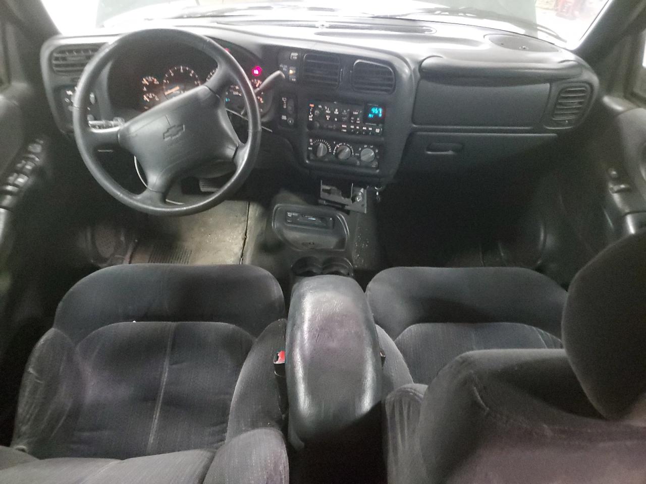 1GNDT13W4W2164001 1998 Chevrolet Blazer