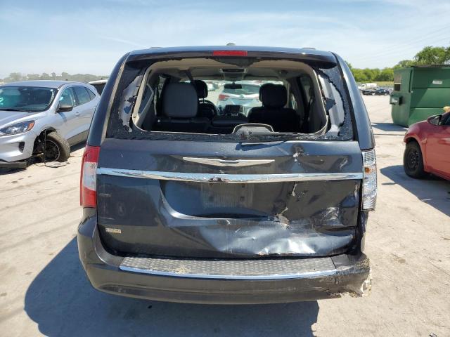 2014 Chrysler Town & Country - Image 6