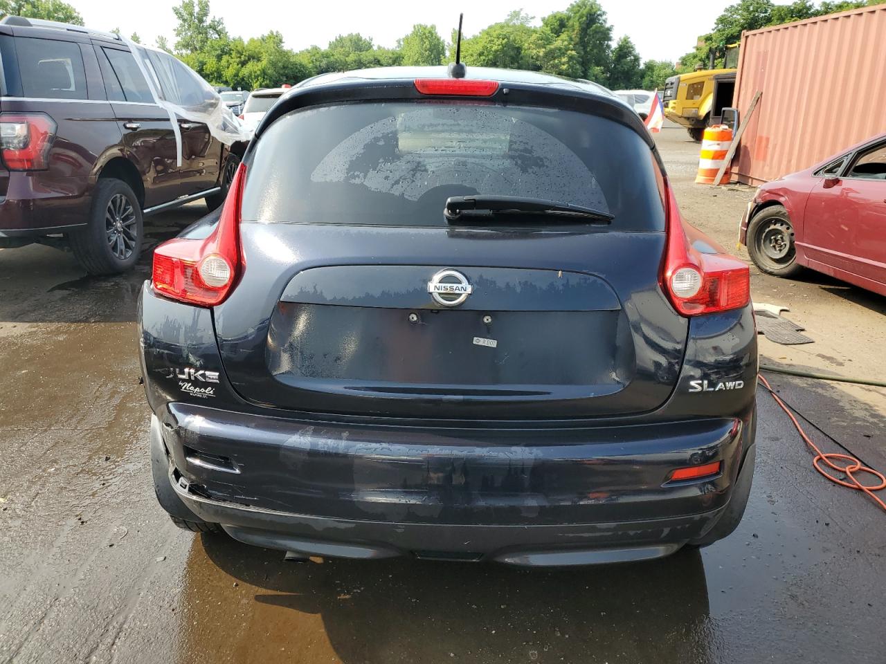 JN8AF5MV2BT022318 2011 Nissan Juke S